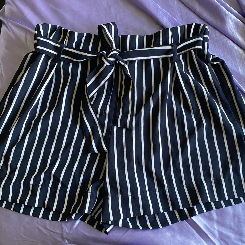 Navy Blue Shorts Size L